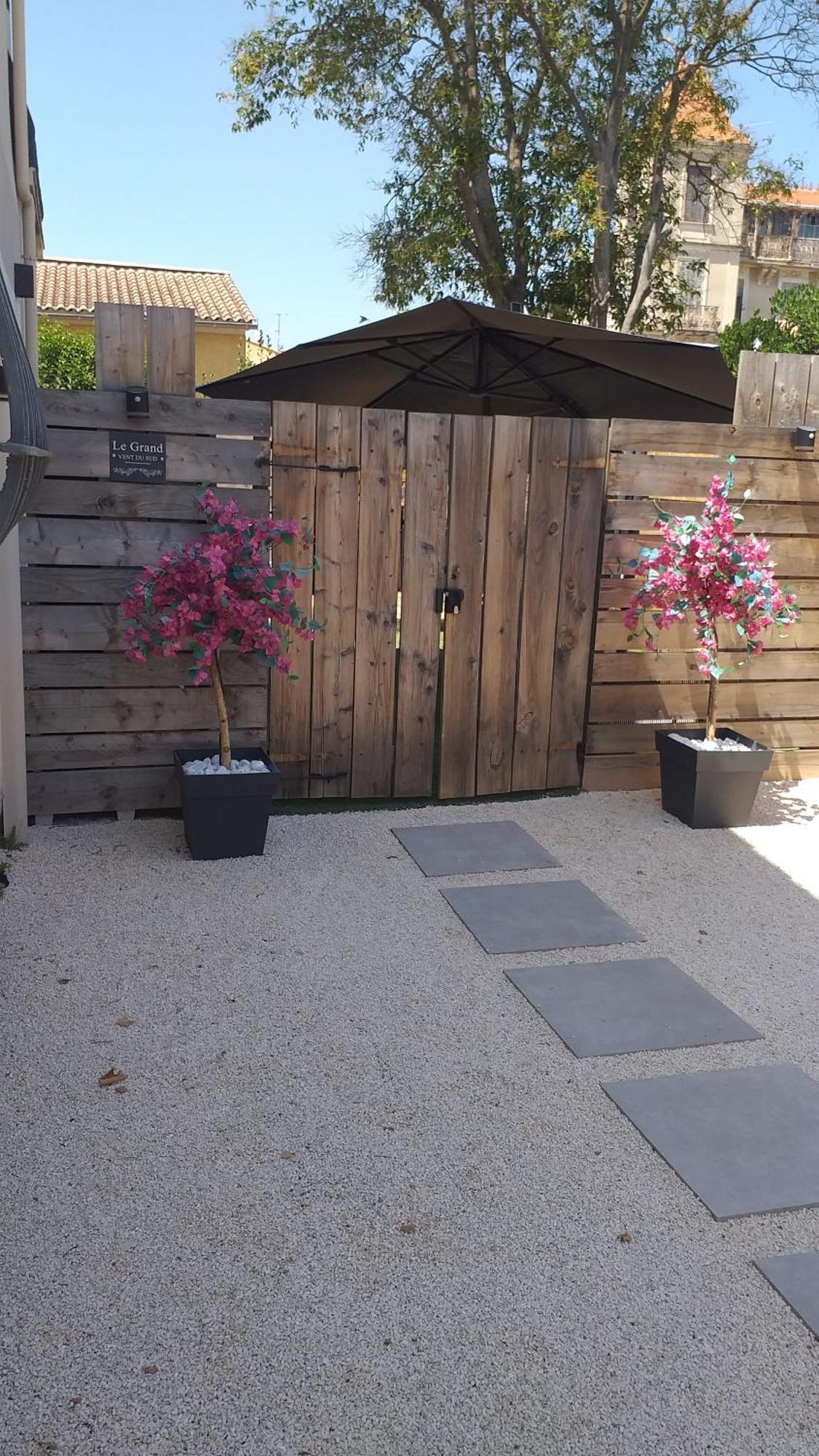 Magnifique Appartement 2 Chambres Avec 50 M2 De Jardin Privatif 拉克罗 外观 照片
