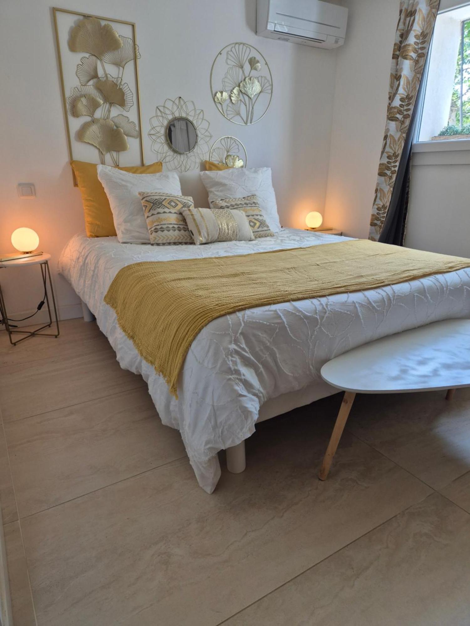Magnifique Appartement 2 Chambres Avec 50 M2 De Jardin Privatif 拉克罗 外观 照片